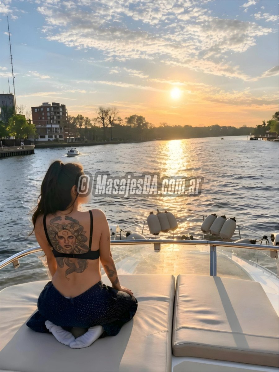 Masajista sensual Alexia en Villa Devoto - foto 8